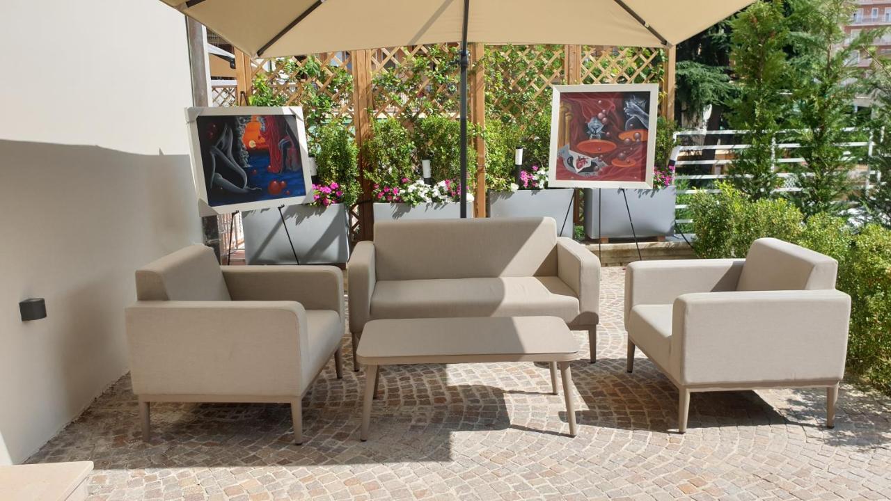 Relais Villa Montedonzelli Naples Extérieur photo